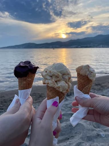 Veli Usta Dondurma — fotoğraf 2